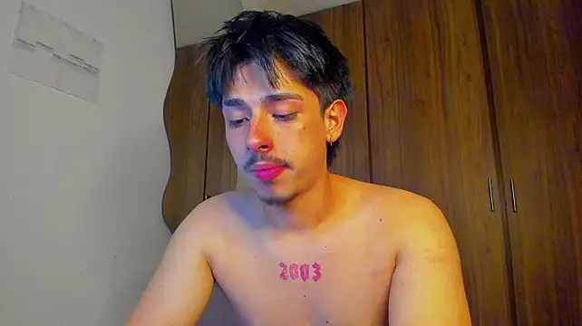 Maximo_Miller Chat XXX in diretta