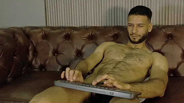 Živý XXX chat Jacob_Benelli
