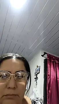 Brenda_Berck_のライブXXXチャット