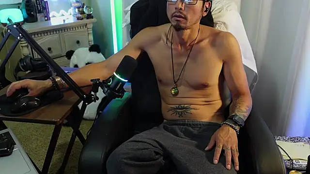 Ghost11_11 Webcam Show