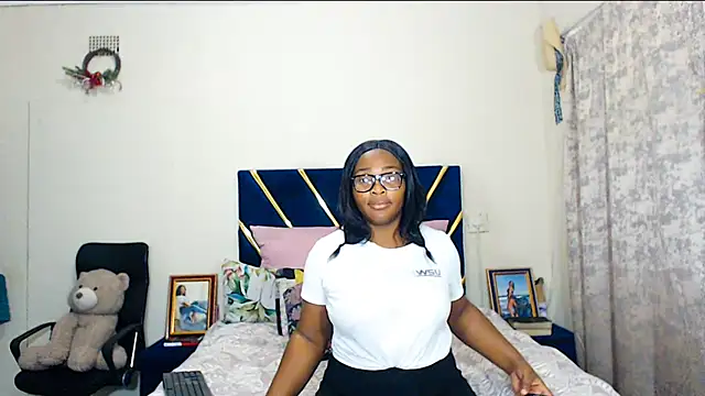 veronica1xxx Chat XXX in diretta