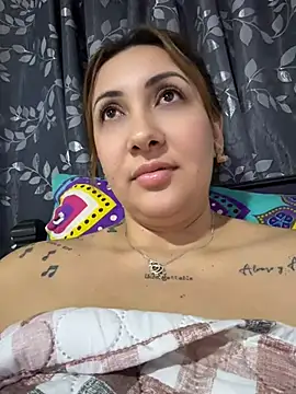 Chatroom XXX en direct de KittyObsession