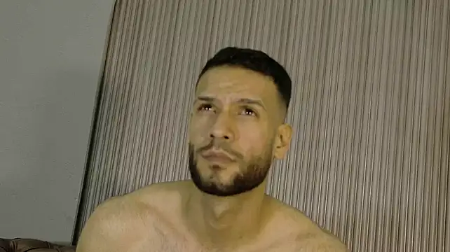 Chat XXX en directo de Jacob_Benelli