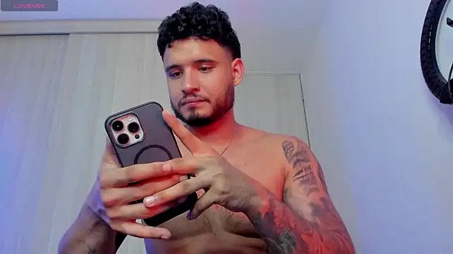 AUSTINN_TORRESのライブXXXチャット