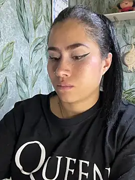 Sweet__Nurse1 লাইভ XXX চ্যাট