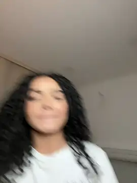 Curlyierrn Webbikameraesitys