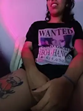 skinnyX333 – Live XXX-chat