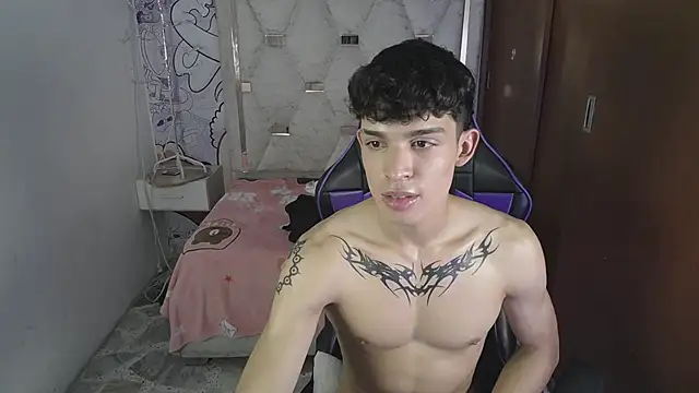 Liom_Gym's Live XXX Chat