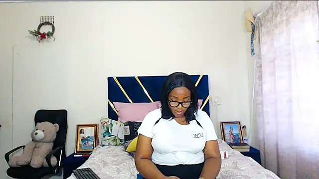 veronica1xxx's Live XXX Chat