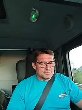 Вебкам-шоу phil_truck_exhib