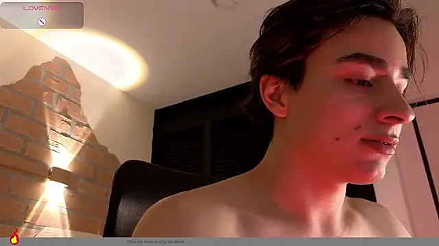 Connorr_01n Webbikameraesitys