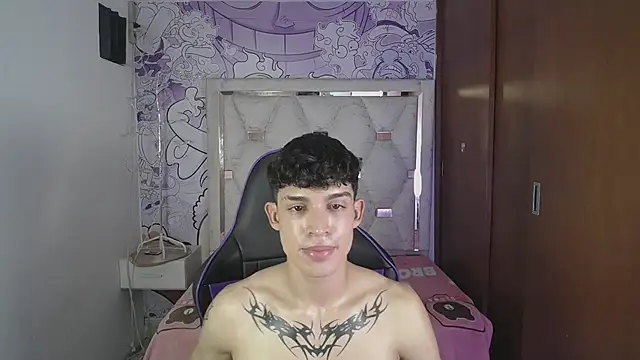 Liom_Gymn Webbikameraesitys