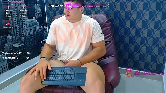 Leonsmoron Chat XXX in diretta