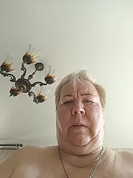 EffectFiona's Live XXX Chat