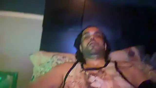 icebergslim281: απευθείας συνομιλία ΧΧΧ