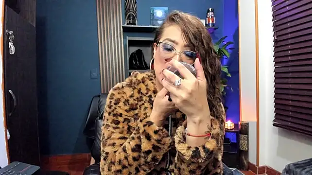 AdeleMourfg Live XXX-chat