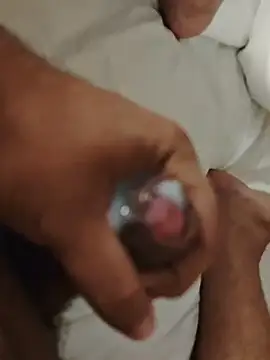 ansuni2026's Webcam Show