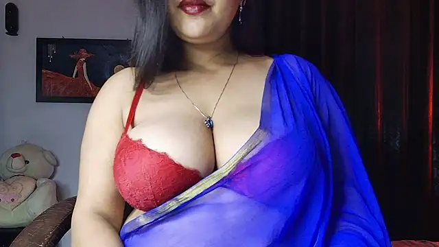 MISSNASHA69X Chat XXX in diretta