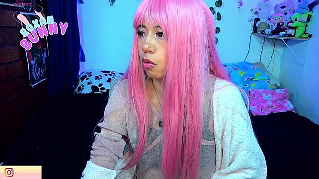 Roxanbunny1 现场XXX聊天
