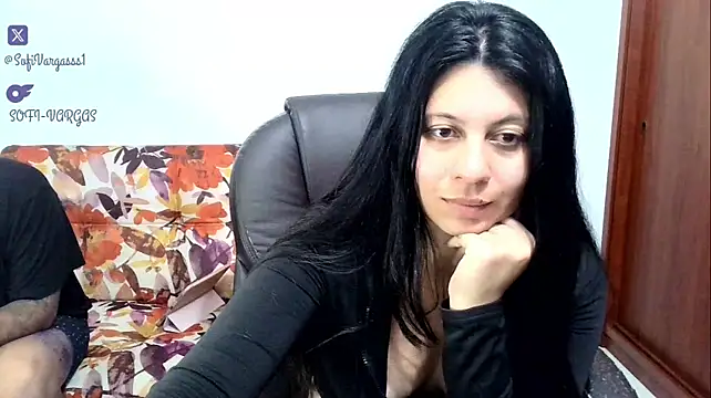 Chat XXX en directo de Sofi-Vargas
