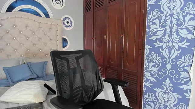 adrian_black86306 Webcamshow