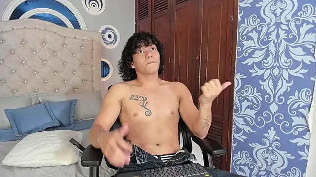 Show de webcam de adrian_black86306