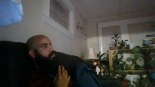 Chat XXX en directo de PapiVictorDaddy