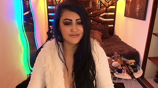 scarleth_blue's Webcam Show