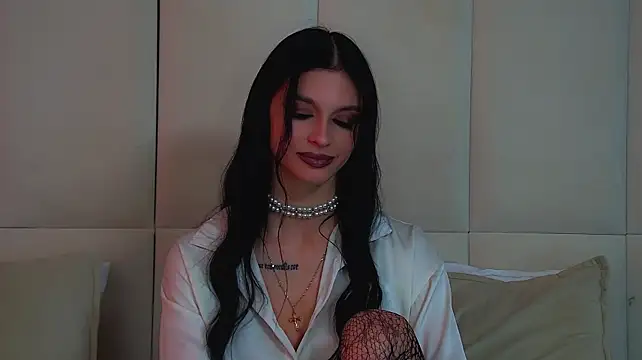 BeverlyMost Live XXX-chat