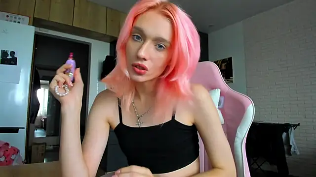 _Alice_Kitty Chat XXX in diretta