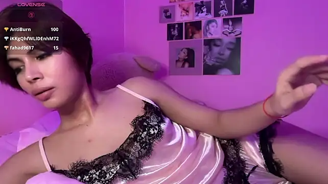 urtwinkbrixz Show Webcam