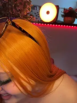 Vixen-Kiss Webcam show