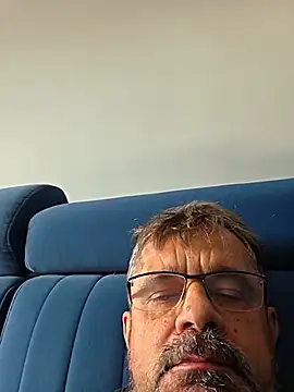 XXX chat uživo modela Axer1960