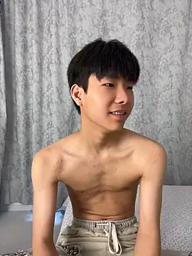 guoguo18 Webcam Show