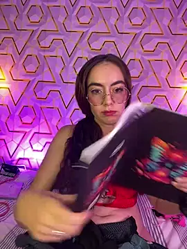 MelanyyJhonson15 라이브 XXX 채팅