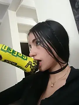Chloe_Miller_2のライブXXXチャット