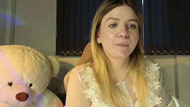 TonyaMeow Adlı Modelin Canlı XXX Sohbeti