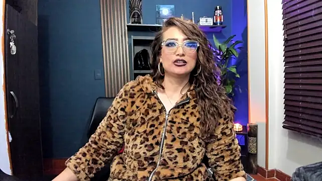 Živý XXX chat AdeleMourfg