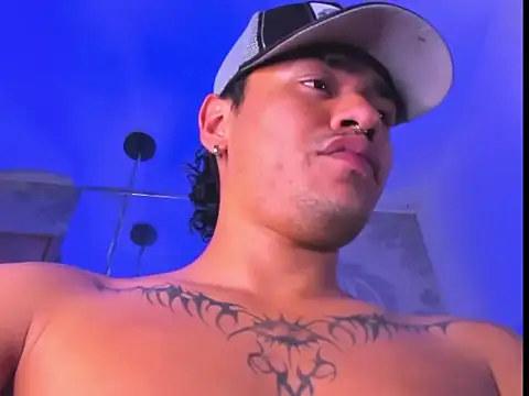 AlexDominusn Webbikameraesitys