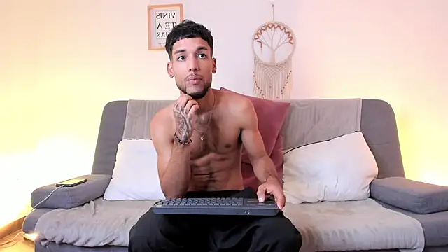 Thiagoferreti Chat XXX live