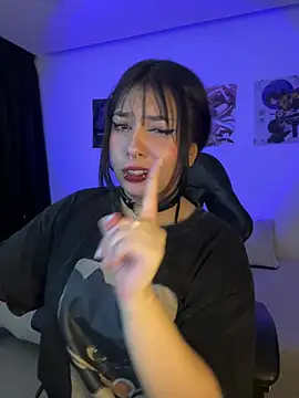 Hinataaa_ Adlı Modelin Canlı XXX Sohbeti