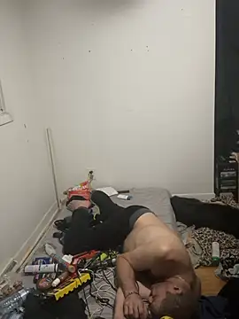 AidenMcKnight's Webcam Show