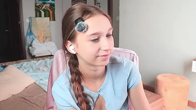 Your_Alisaa Chat XXX in diretta
