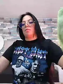martinna_tay Live XXX-Chat