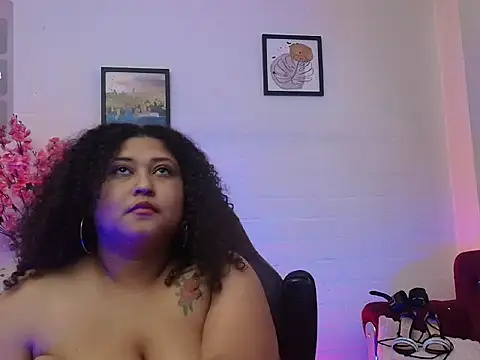 Ayliinn_ Live XXX-Chat