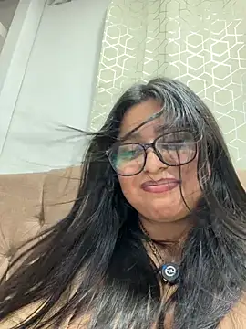 virginbrunette99 在線直播表演