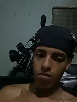 عرض كام Aleexxx_2005