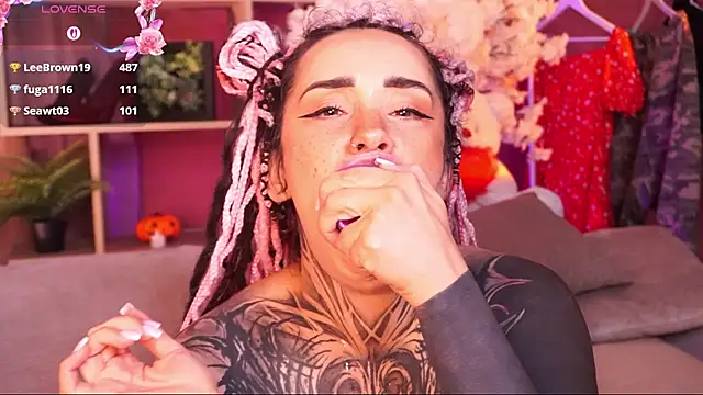 Онлайн чат XXX EvaCanton