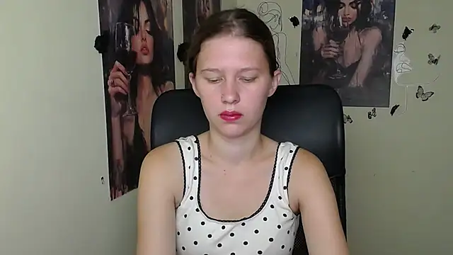 Chat +18 de StellaCRL ao vivo