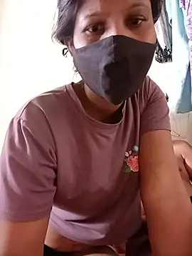 Prajakta123 Chat XXX in diretta